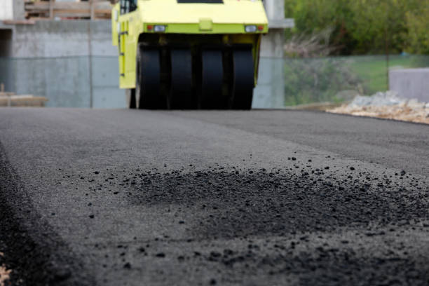 Best Driveway Paver Sealing  in Lakeway, TX